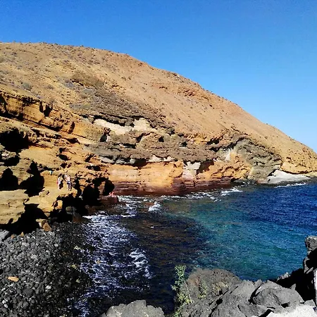 Apartment Big 2-bedroom In Tenerife South Arona (Tenerife)
