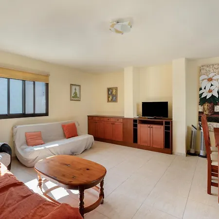 Big 2-bedroom In Tenerife South Arona (Tenerife)