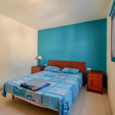 Big 2-bedroom In Tenerife South Apartamento *