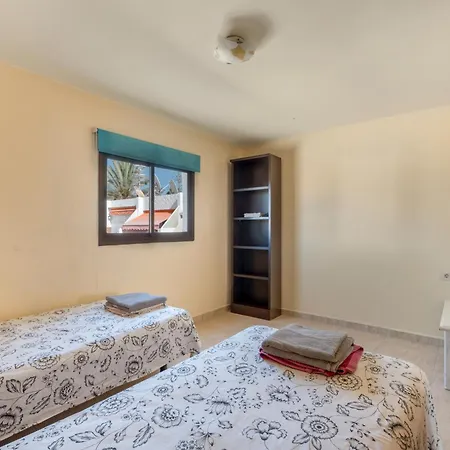 Big 2-bedroom In Tenerife South *